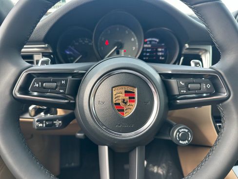 New 2026 Porsche Macan S image 23