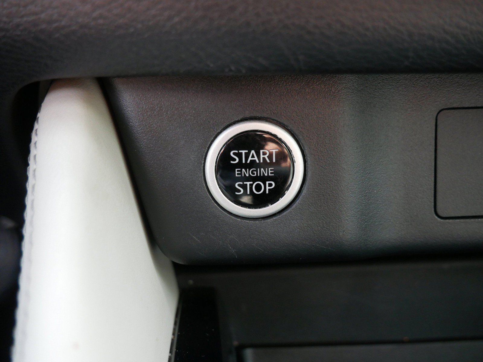 Certified 2021 Nissan Rogue SL w/ Premium Package AWD/4WD image 21