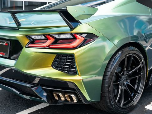 Used 2020 Chevrolet Corvette Stingray Coupe w/ 1LT RWD image 14