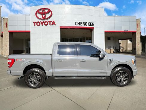 Used 2021 Ford F150 Lariat w/ Equipment Group 502A High AWD/4WD image 4