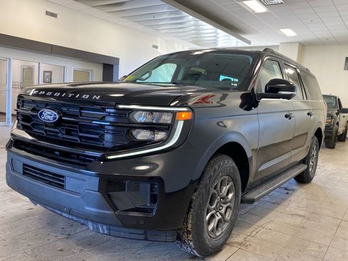 New 2026 Ford Expedition Max Active image 11