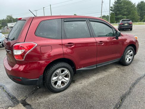 Used 2015 Subaru Forester 2.5i AWD/4WD image 4