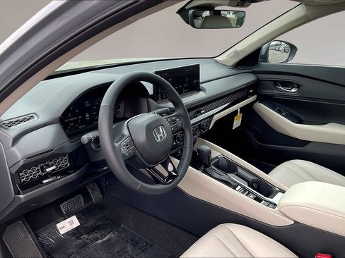 New 2026 Honda Accord EX-L image 7