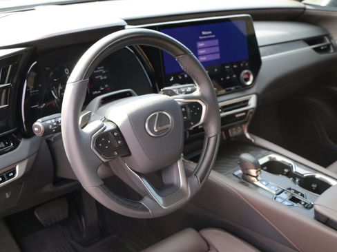 Used 2025 Lexus RX 350 AWD w/ Convenience Package image 19