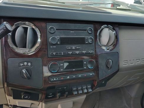 Used 2008 Ford F250 Lariat AWD/4WD image 12