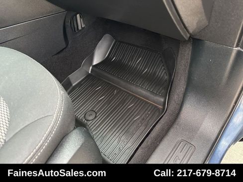 Used 2018 Ford Explorer XLT image 76