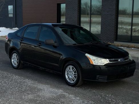 Used 2011 Ford Focus SE w/ 201A Rapid Spec Order Code image 1