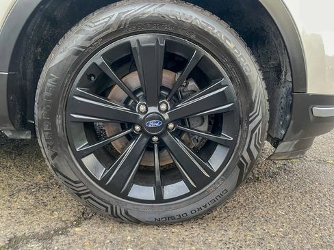 Used 2018 Ford Explorer Limited AWD/4WD image 40