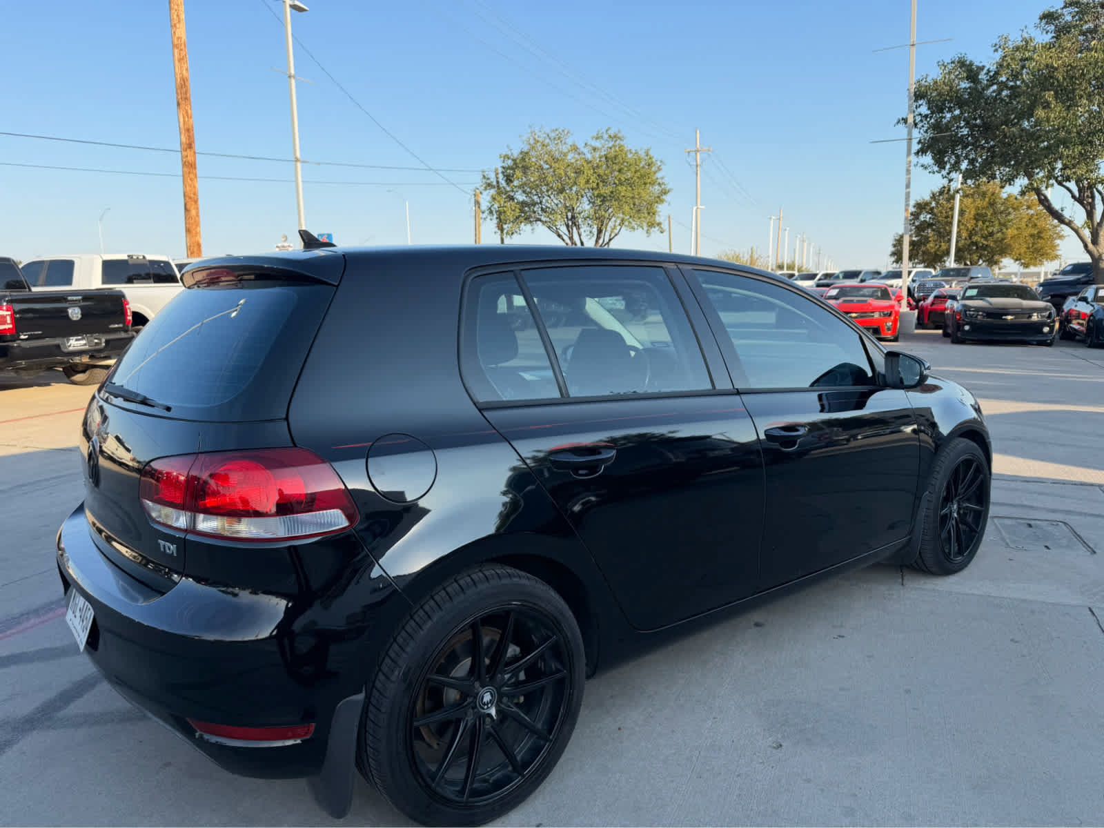 Used 2013 Volkswagen Golf TDI FWD image 3