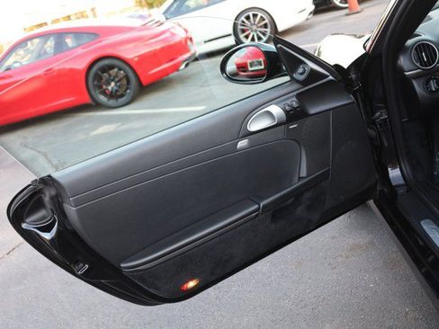 Used 2011 Porsche Cayman RWD image 21
