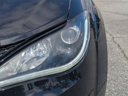 Used 2019 Chrysler Pacifica Limited w/ S Appearance Package image 11