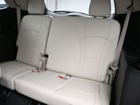 Used 2023 Buick Enclave Essence w/ Experience Buick Package AWD/4WD image 13