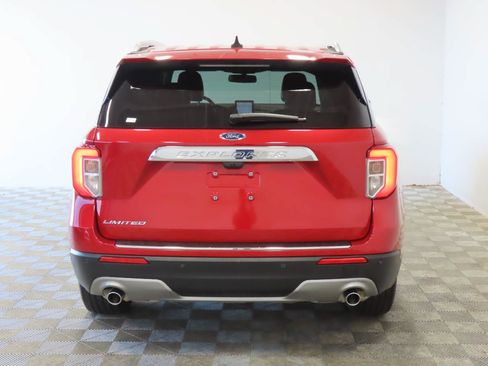 Used 2023 Ford Explorer Limited w/ Limited Technology Package RWD image 4