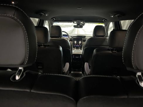 Used 2024 Jeep Grand Cherokee L Limited w/ Trailer Tow Package image 29