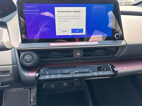 New 2025 Toyota Prius Plug-In Hybrid image 27