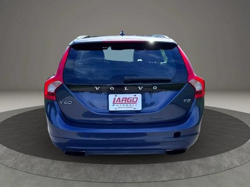 Used 2015 Volvo V60 T5 Premier FWD image 6