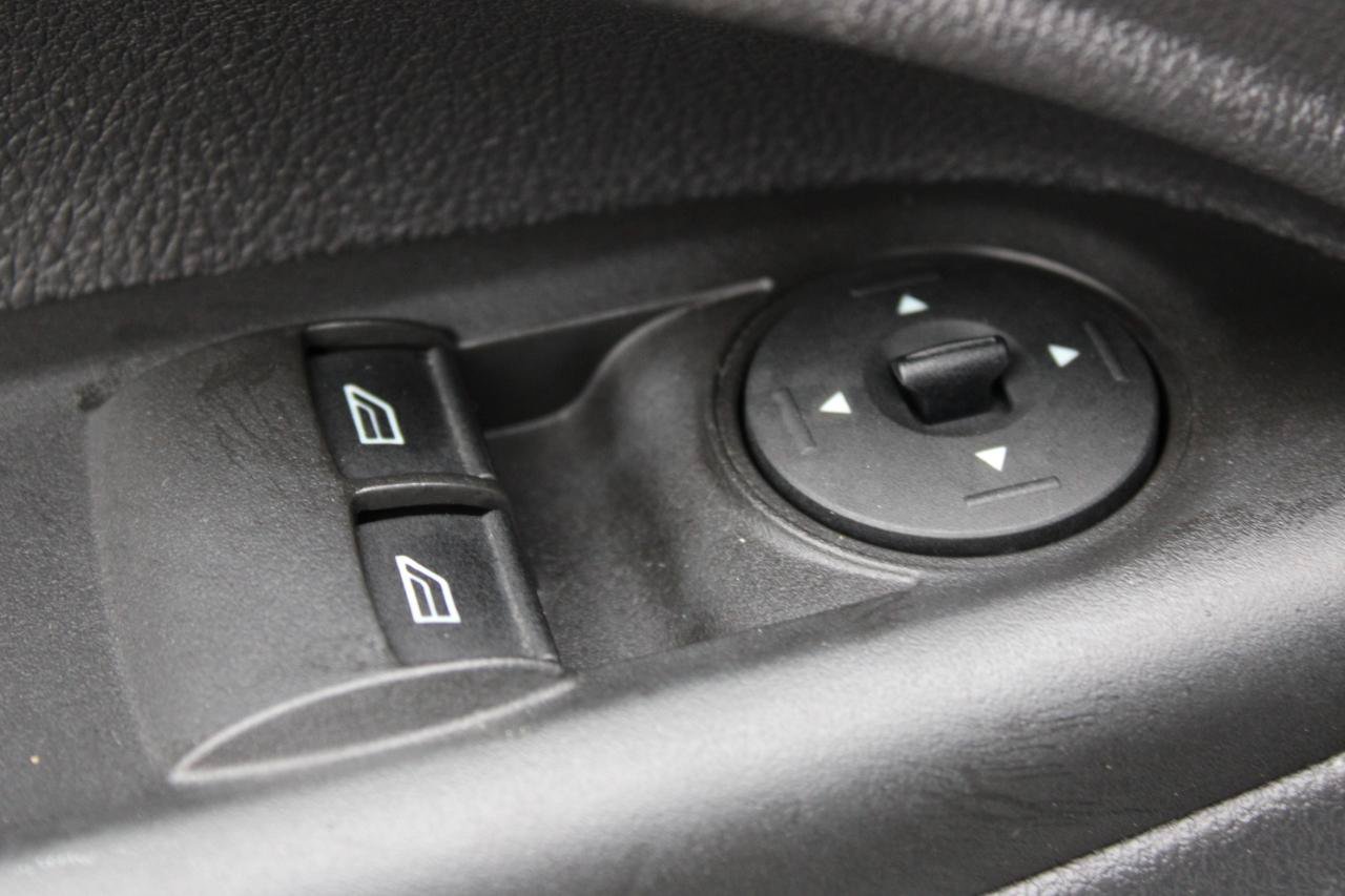 Used 2015 Ford Transit Connect XLT FWD image 16
