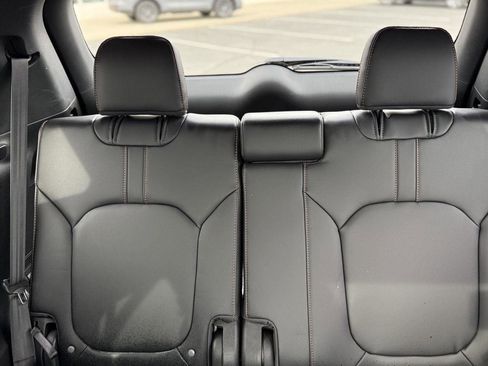 Certified 2025 Honda Pilot TrailSport image 38