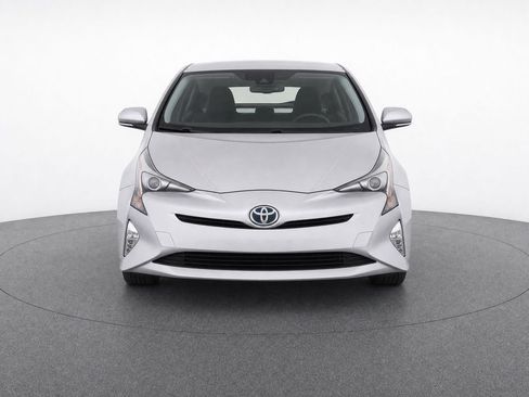 Used 2017 Toyota Prius Four Touring FWD image 7