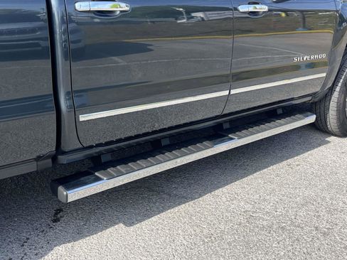 Used 2018 Chevrolet Silverado 1500 LTZ Z71 AWD/4WD image 10