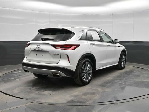 Used 2023 INFINITI QX50 Luxe AWD/4WD image 5