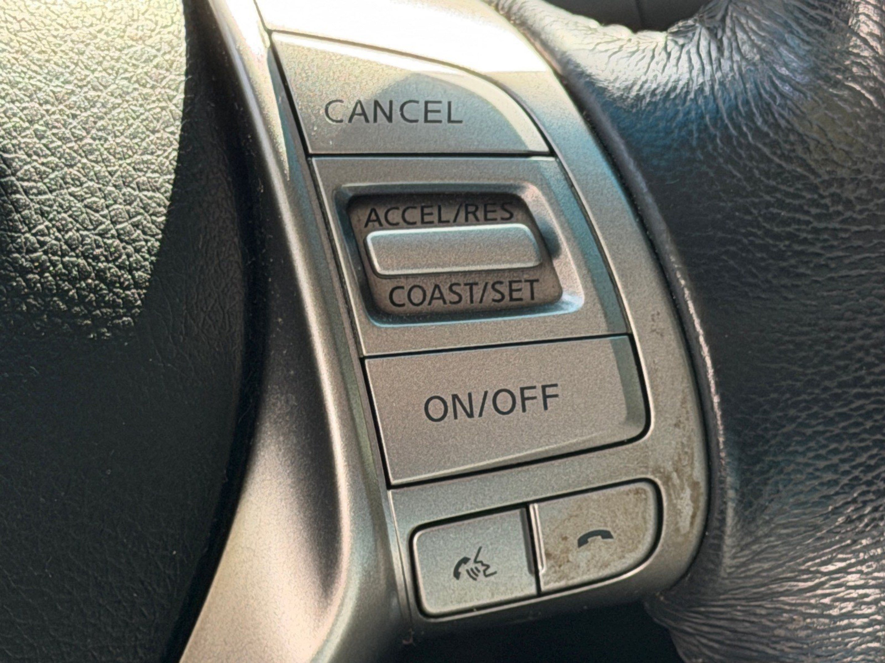 Used 2013 Nissan Altima 2.5 SV FWD image 14