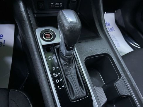 Used 2025 Nissan Sentra SV image 23