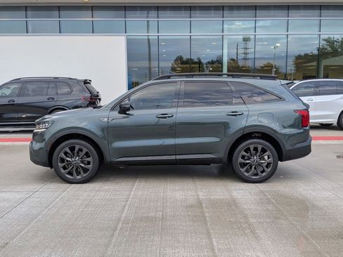 Used 2022 Kia Sorento SX Prestige w/ Rust Color Package image 8