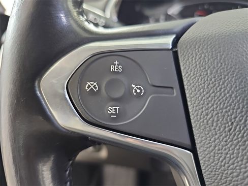 Certified 2020 Chevrolet Traverse LT w/ LT Premium Package image 25