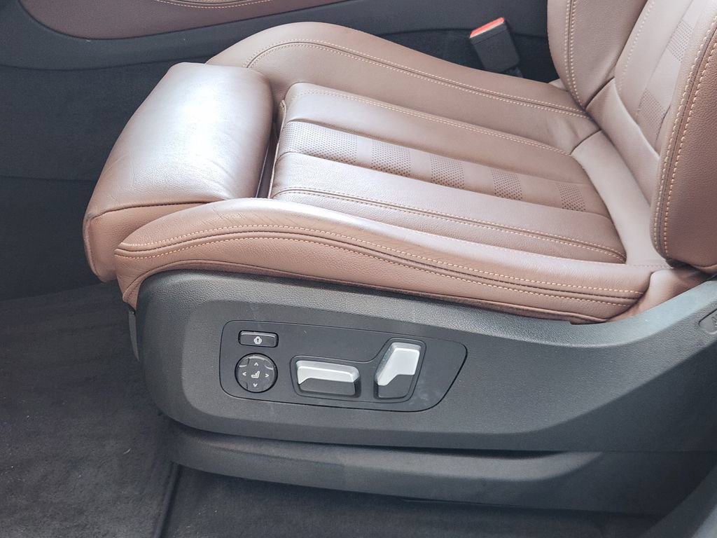 Used 2021 BMW X5 xDrive40i w/ Premium Package AWD/4WD image 23