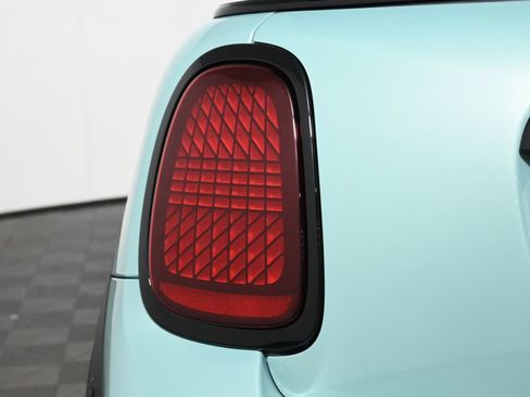 Used 2026 MINI Cooper S FWD image 19