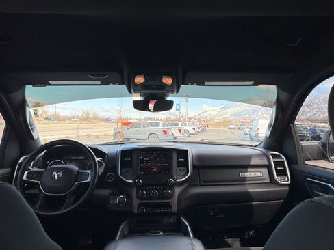 Used 2022 RAM 1500 Big Horn image 24