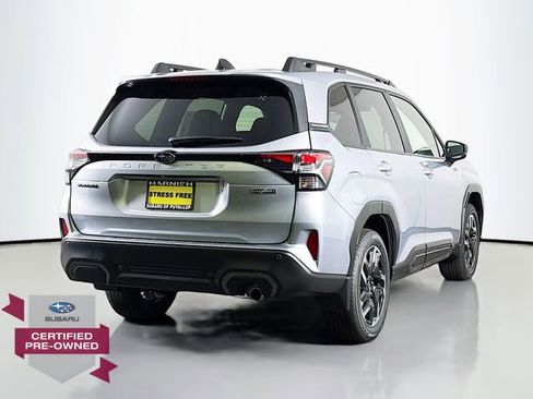 Used 2025 Subaru Forester Limited image 7