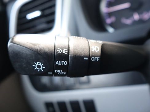 Used 2018 Toyota Highlander Plus AWD/4WD image 33