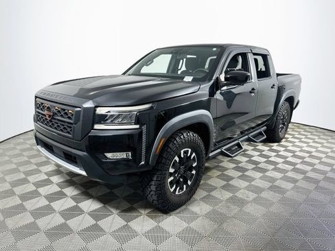 Used 2022 Nissan Frontier PRO-4X AWD/4WD image 7