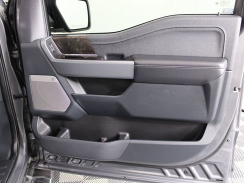 Used 2023 Ford F150 Lariat w/ FX4 Off-Road Package AWD/4WD image 32