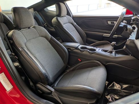 Used 2024 Ford Mustang Coupe image 28