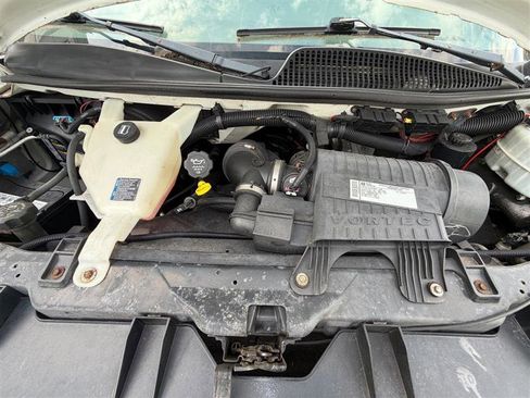 Used 2009 Chevrolet Express 2500 RWD image 27