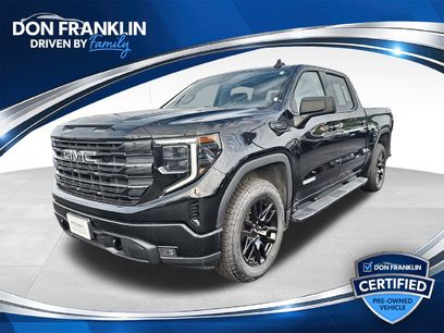 Used 2024 GMC Sierra 1500 Elevation w/ LPO, Elevation Black Package
