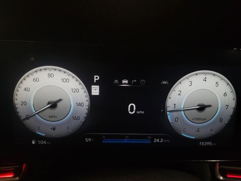 Used 2024 Hyundai Elantra SEL FWD image 23