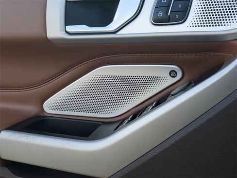 Used 2022 Ford Explorer King Ranch w/ Technology Package image 20