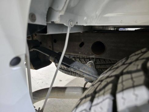 Used 2005 Chevrolet Silverado 1500 4x4 Crew Cab w/ Safe And Sound Package image 42