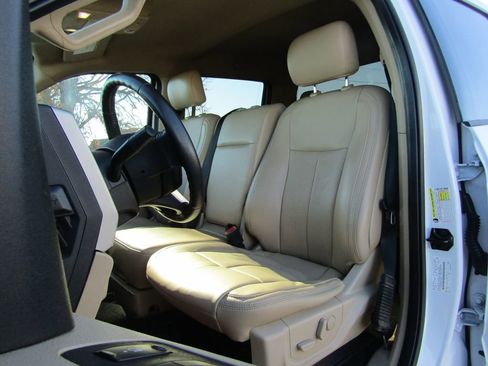 Used 2021 Ford F250 Lariat w/ Lariat Value Package AWD/4WD image 21