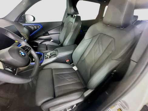 Used 2025 BMW X3 xDrive30i w/ Premium Package AWD/4WD image 13