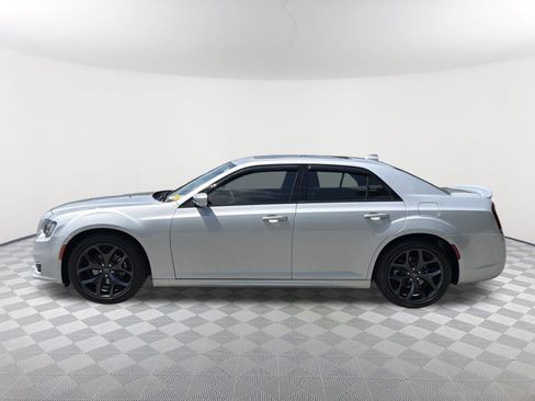 Used 2023 Chrysler 300 Touring L w/ Popular Equipment Group RWD image 2