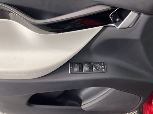 Used 2019 Tesla Model X Long Range image 28