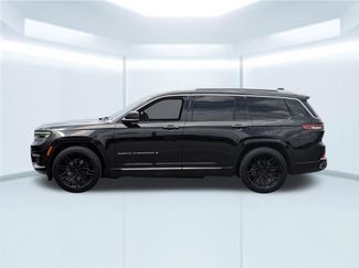 Used 2021 Jeep Grand Cherokee L Summit AWD/4WD video 2