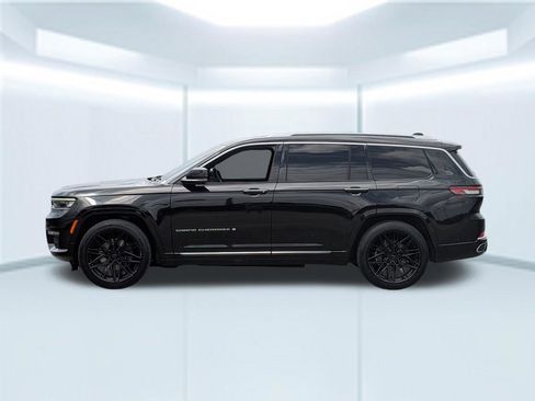 Used 2021 Jeep Grand Cherokee L Summit AWD/4WD image 2