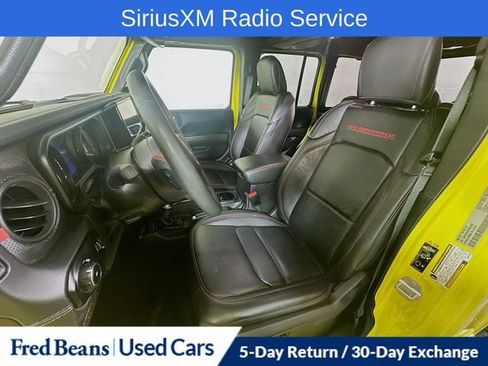 Used 2024 Jeep Wrangler Unlimited Rubicon w/ Technology Group AWD/4WD image 28