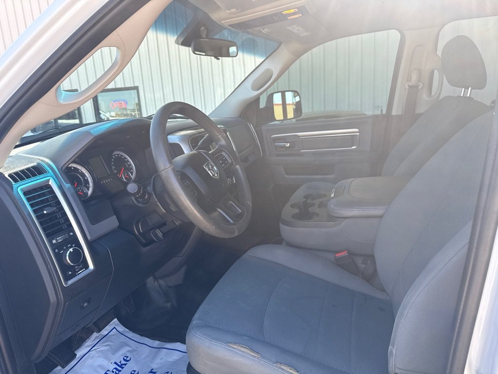 Used 2018 RAM 3500 SLT AWD/4WD image 24